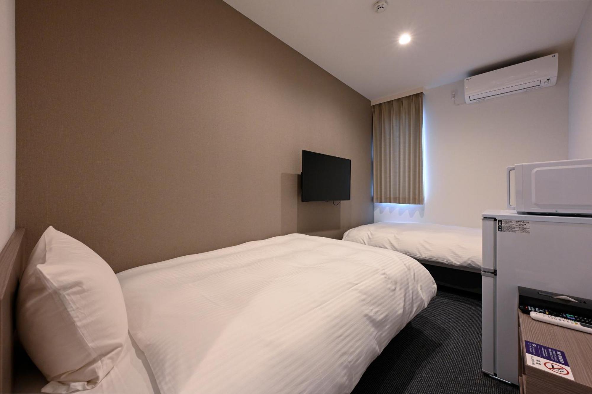 Hotel R9 The Yard Kohoku Saga Exterior photo